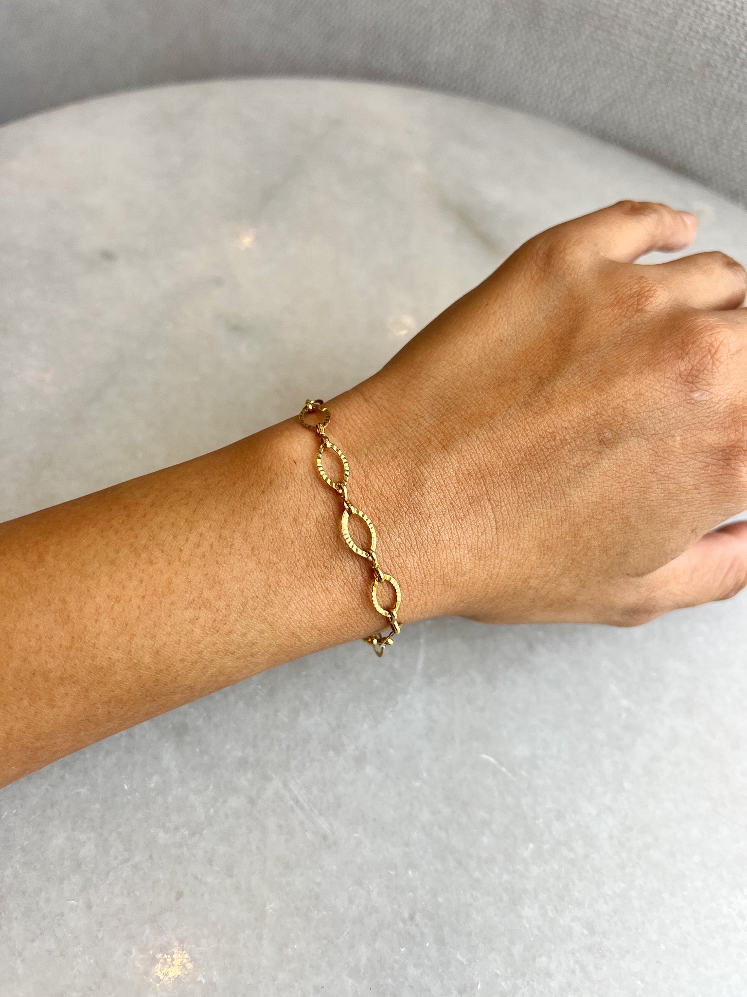 Glint Chain